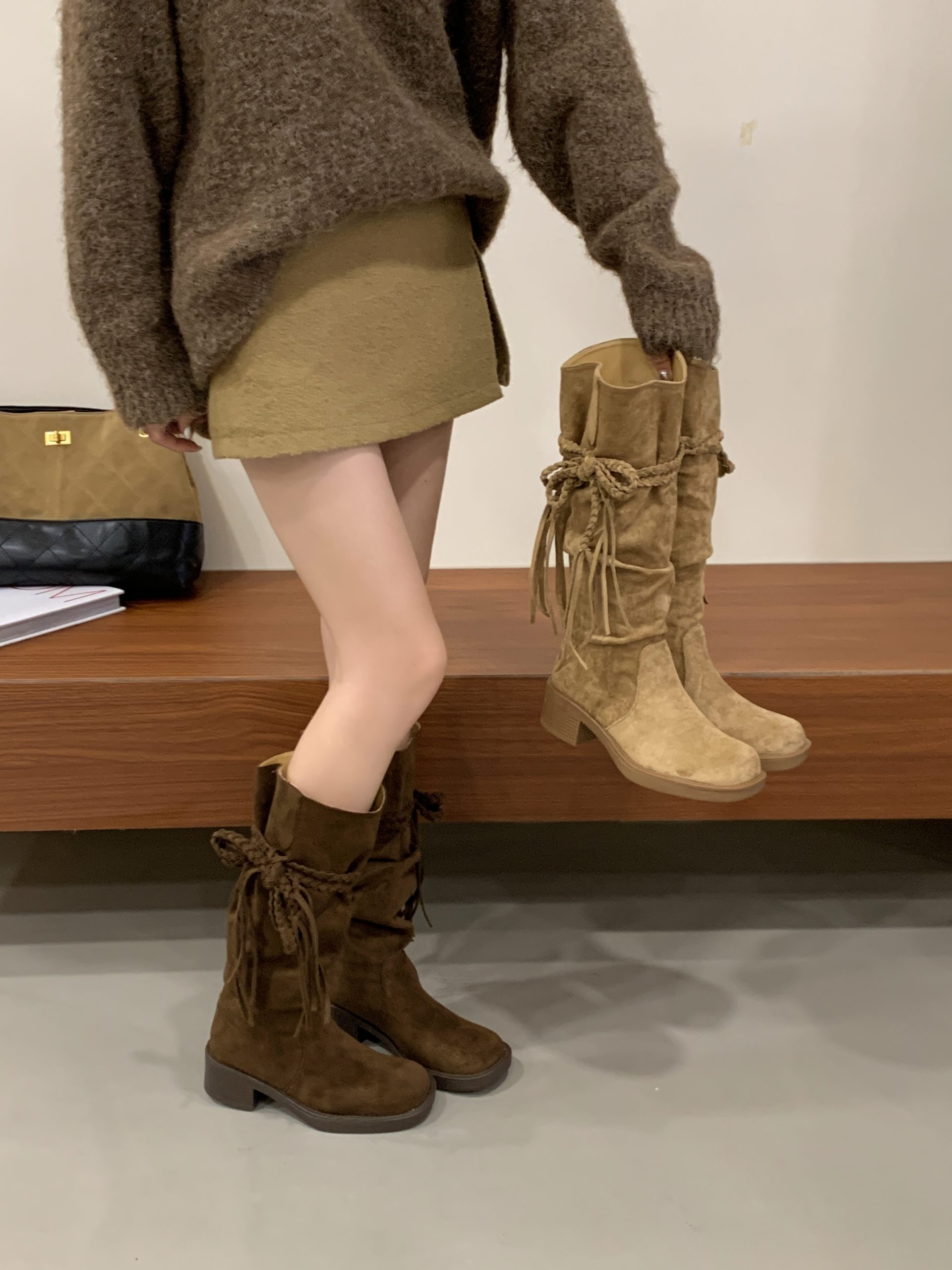 2025-new-retro-wasteland-style-fringe-knight-boots-chunky-heel-over-the-knee-boots 2025 New Retro Wasteland Style Fringe Knight Boots Chunky Heel Over-the-Knee Boots
