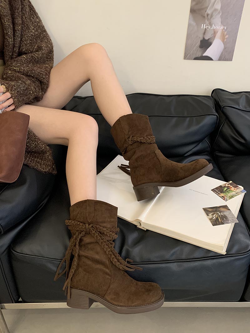 2026-new-wasteland-style-fringe-chunky-heel-riding-boots-retro-mid-calf-boots-slim-stacked-mid-calf-boots_1 2026 New Wasteland Style Fringe Chunky Heel Riding Boots Retro Mid Calf Boots Slim Stacked Mid Calf Boots
