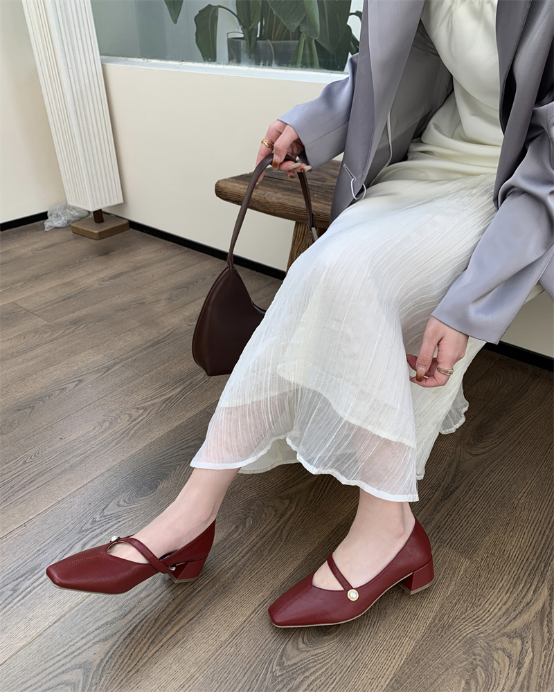 korean-style-square-toe-mary-jane-shoes-for-women-low-heel-slip-on-pu-leather-casual-shoes-2024-spring_2 Korean Style Square Toe Mary Jane Shoes for Women - Low Heel Slip-On PU Leather Casual Shoes 2024 Spring