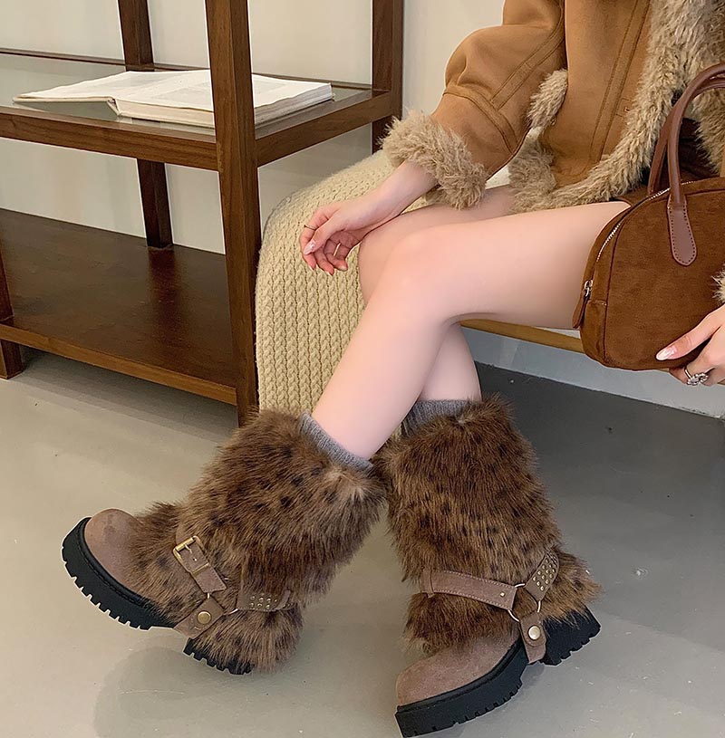 two-way-thick-sole-snow-boots-women-2025-winter-new-anti-slip-warm-lined-cotton-shoes_3 Two-Way Thick Sole Snow Boots Women 2025 Winter New Anti-Slip Warm Lined Cotton Shoes