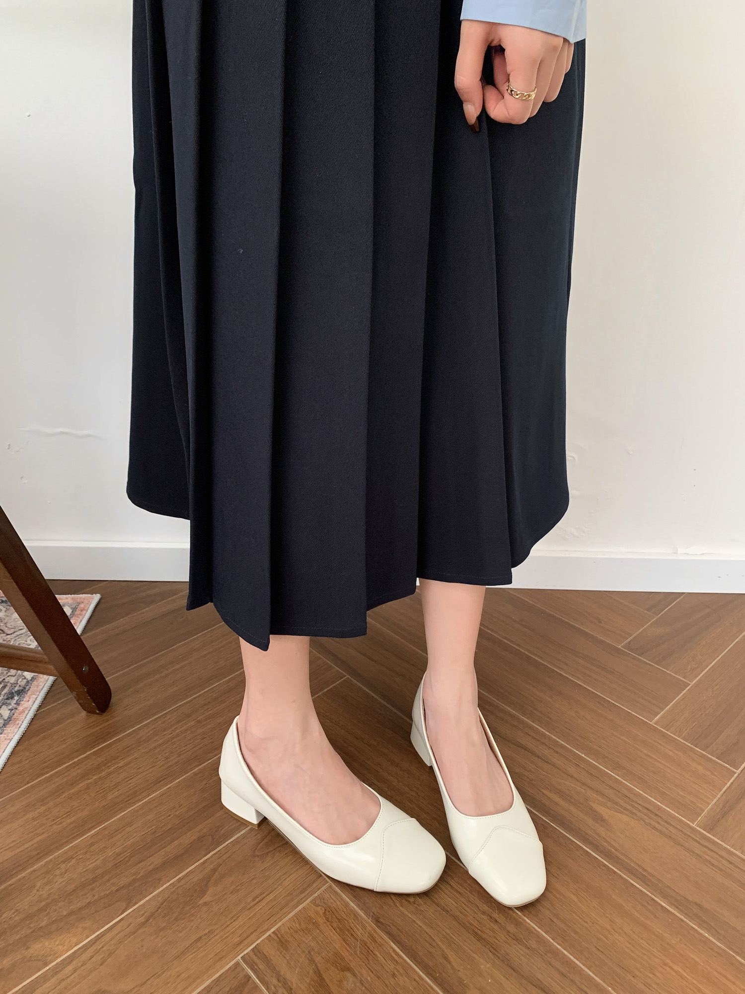 womens-chunky-heel-mary-jane-shoes-2024-spring-autumn-new-retro-soft-round-toe-low-cut-comfortable-slip-on-work-shoes_3 Women's Chunky Heel Mary Jane Shoes 2024 Spring Autumn New Retro Soft Round Toe Low Cut Comfortable Slip On Work Shoes