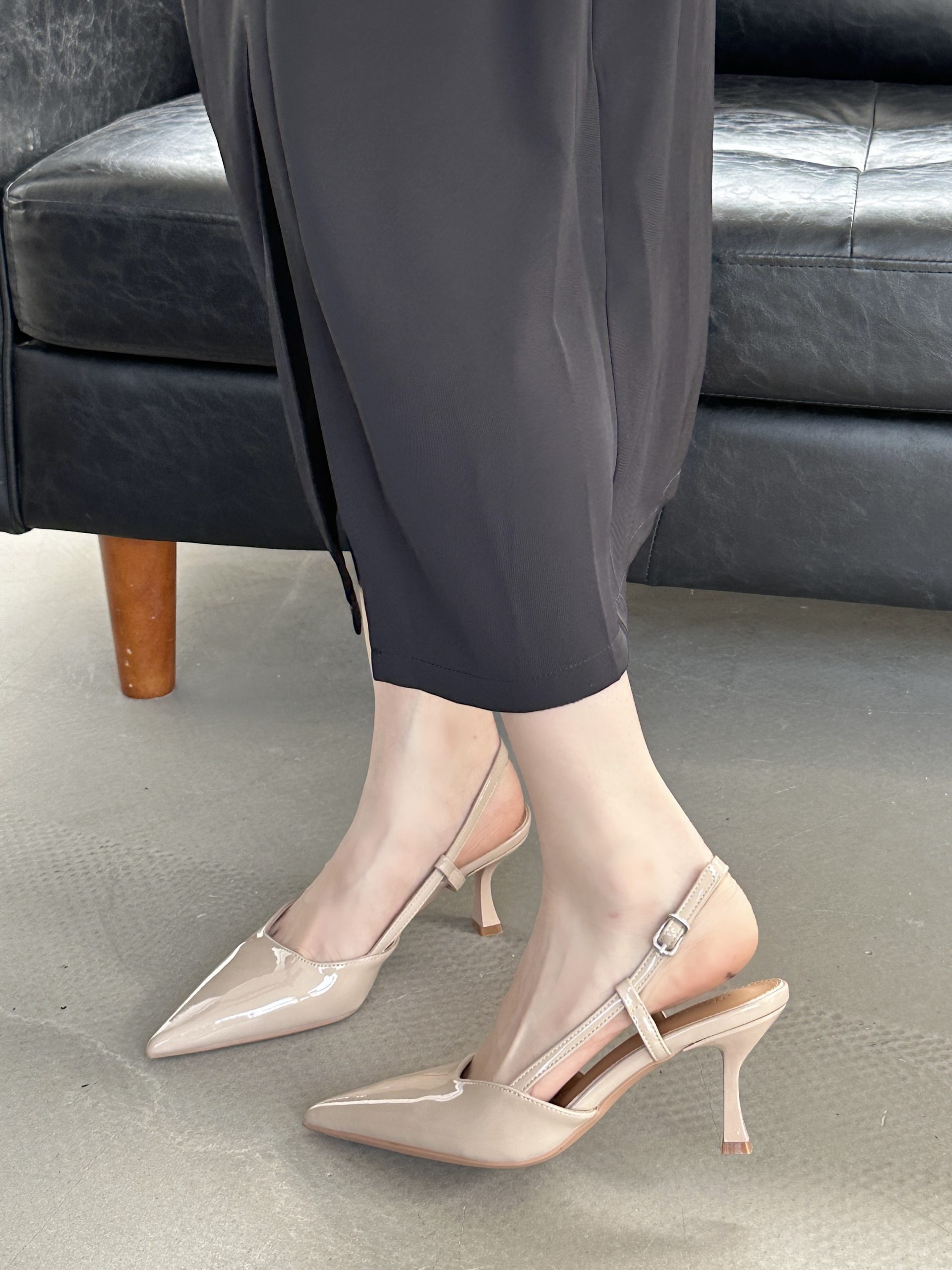 womens-patent-leather-pointed-toe-high-heel-sandals-2025-new-summer-backless-thin-heel-shoes_2 Women's Patent Leather Pointed Toe High Heel Sandals 2025 New Summer Backless Thin Heel Shoes