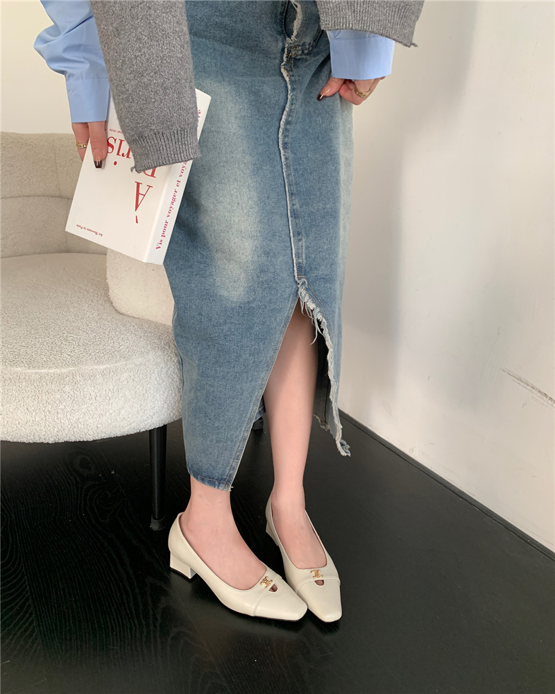 womens-pointed-toe-cutout-low-heel-mary-jane-shoes-2024-spring-autumn-new-fashion-office-work-shoes_2 Women's Pointed Toe Cutout Low Heel Mary Jane Shoes 2024 Spring Autumn New Fashion Office Work Shoes